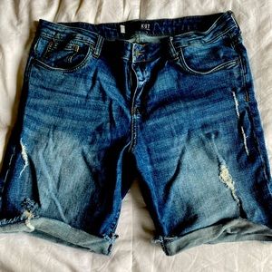 Kut from the Kloth distressed shorts